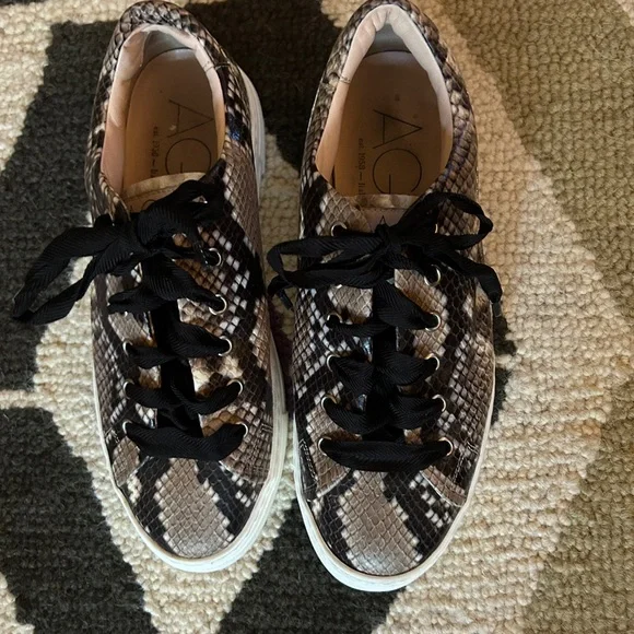 EUC AGL Attilio Giusti Leombruni Snakeskin Leather Sneakers 38.5 of Size 8.5 - Picture 3 of 10